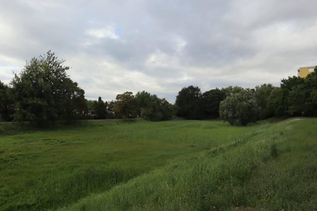 Kiezspaziergang, Franzosenbecken